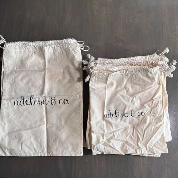 69 Boutique Brand Dust Cloth Bags - Picture 2 of 12